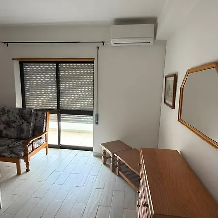 Cozy In Montechoro דירה